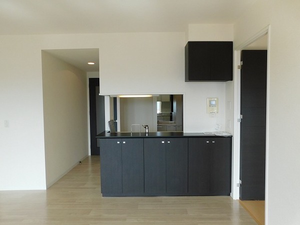 居室・リビング　※現況を優先します。