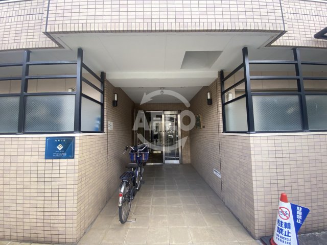 エントランス　メルヴェーユ　エントランス