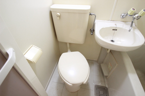 トイレ　※別の部屋の写真です※