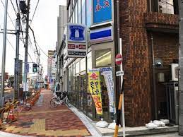 コンビニ　ローソン 北区上飯田駅店（コンビニ）まで177m