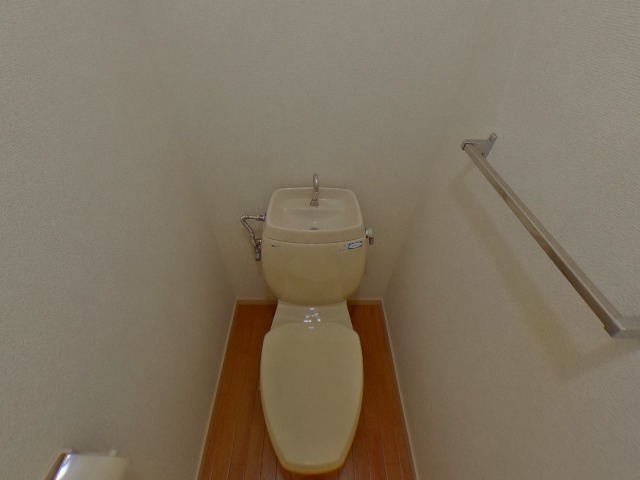 トイレ　※別部屋