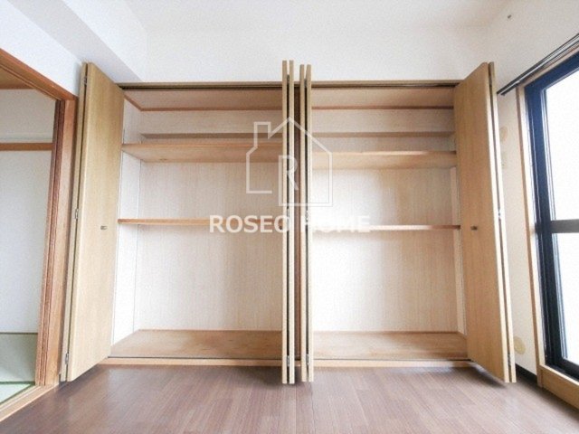 収納　同マンション別部屋：参考写真