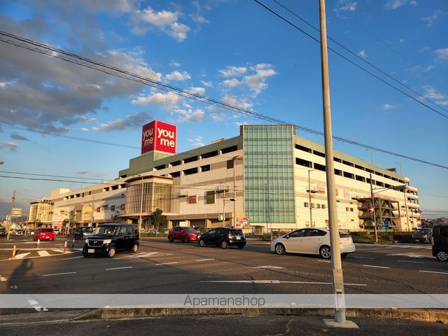 ショッピングセンター　ゆめタウン丸亀（ショッピングセンター）まで800m