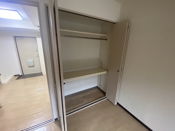 収納　※別部屋の写真です