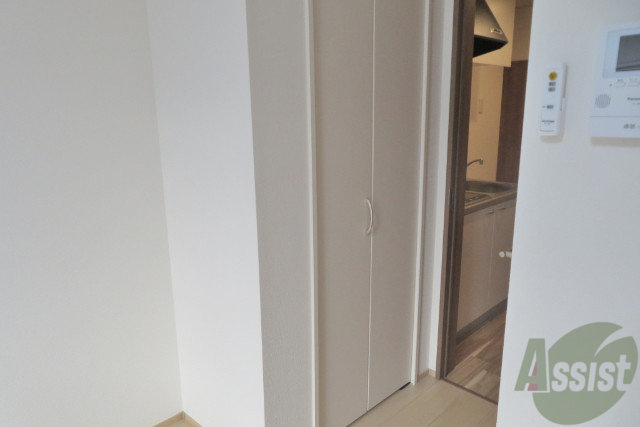 収納　荷物等の収納はこちらをお使いくださいね。