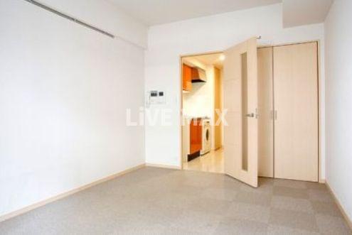 居室・リビング　別号室参考写真