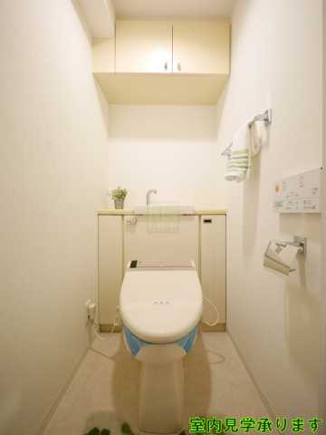 トイレ　写真は別階層のものになります