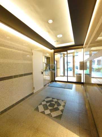 エントランス　レジディア新中野