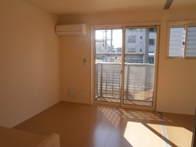 居室・リビング　リビング