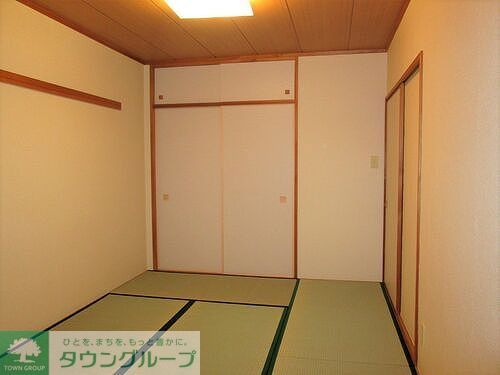 その他設備　押入(和室約5.0畳)　※前回募集時2015年2月撮影