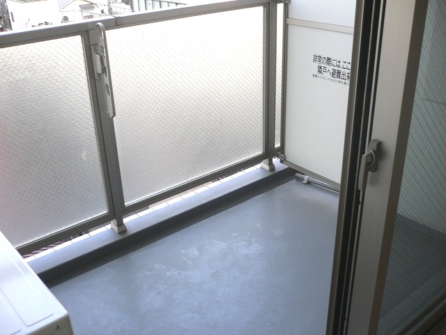 バルコニー　※同じタイプ別号室参考写真