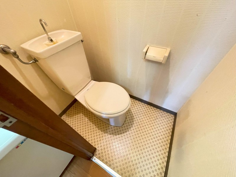 トイレ　トイレ