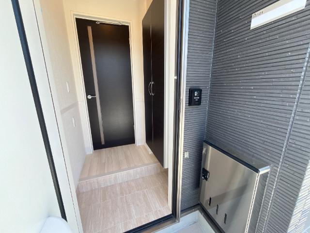 玄関　玄関（イメージ）