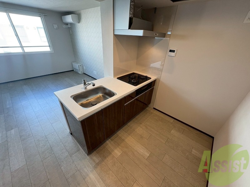 キッチン　システムキッチンなので、すぐお料理に使えます！