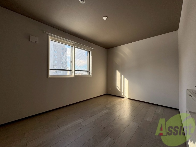 その他部屋・スペース　寝室です。部屋をどう使うかはあなた次第です！