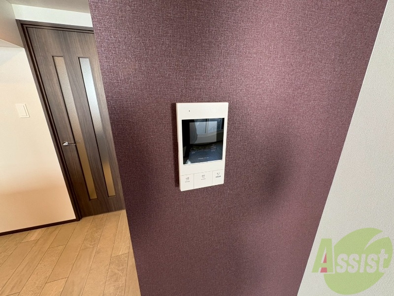 セキュリティ　モニタ付インターホンでセキュリティ面も安心です。