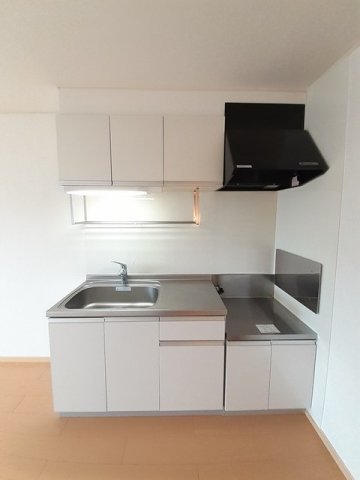 キッチン　【シャルマンハイツ】キッチンでお料理をお楽しみください