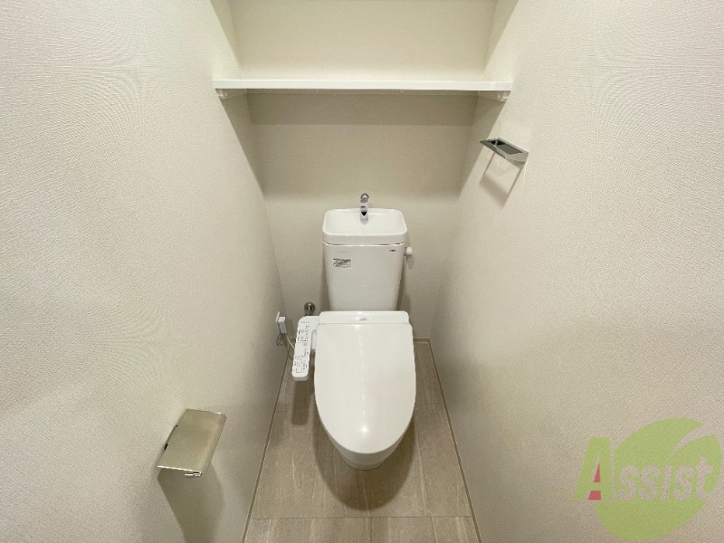 トイレ　トイレは、嬉しいウォシュレット付きです。