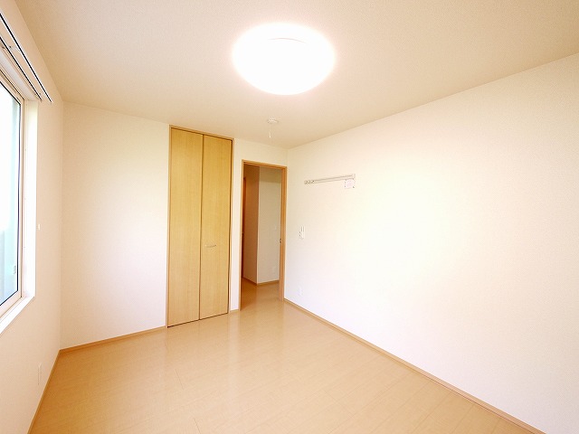 その他部屋・スペース　使い勝手のいい寝室です