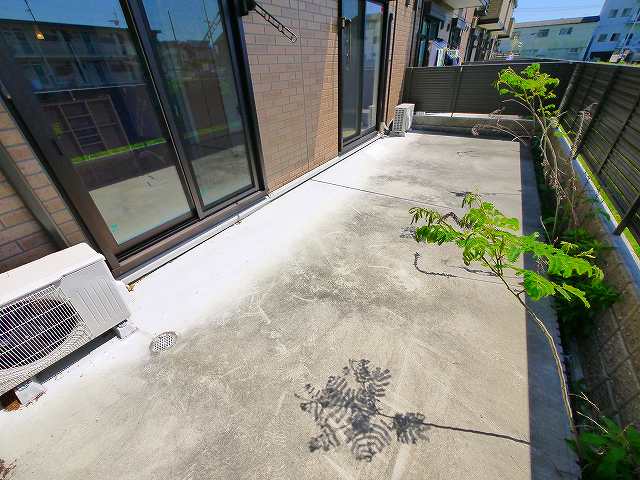 庭　お庭が付いています