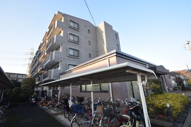 建物外観　外観は落ち着いています