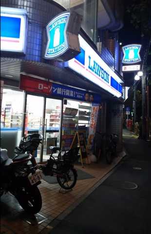 コンビニ　ローソン 新宿馬場下町店（コンビニ）まで122m