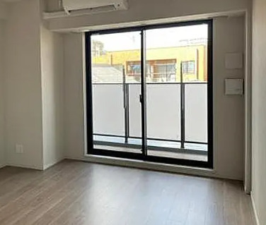 居室・リビング　別タイプ部屋　参考写真です