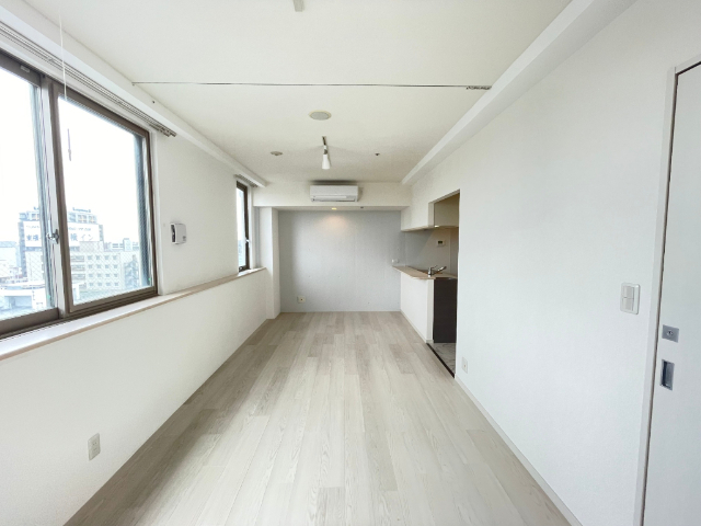 その他部屋・スペース　独立洗面台あります。