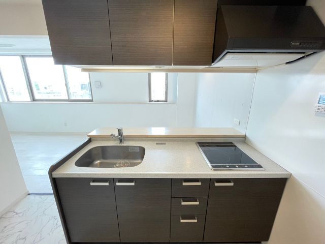 キッチン　玄関です。