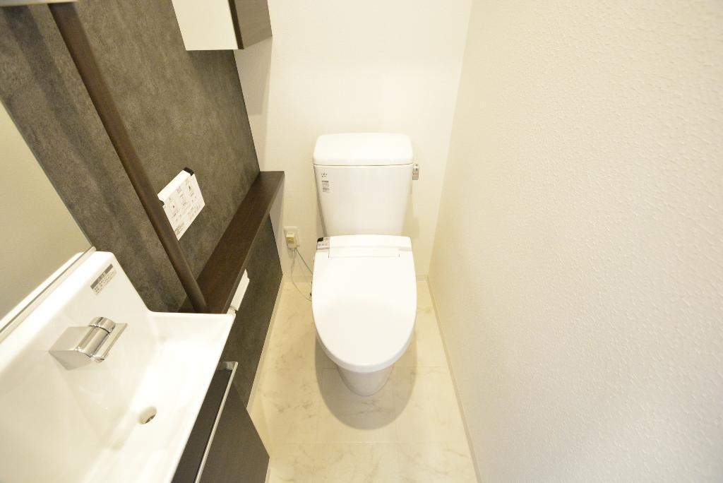 トイレ　シャワー付トイレ