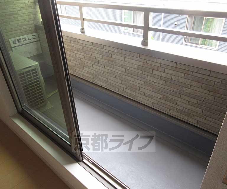 バルコニー　日当たりのよいバルコニーです！