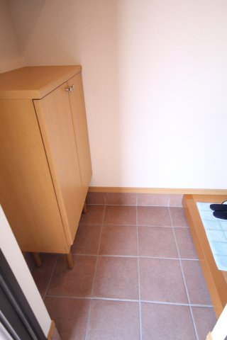 玄関　※同物件別号室の写真になります