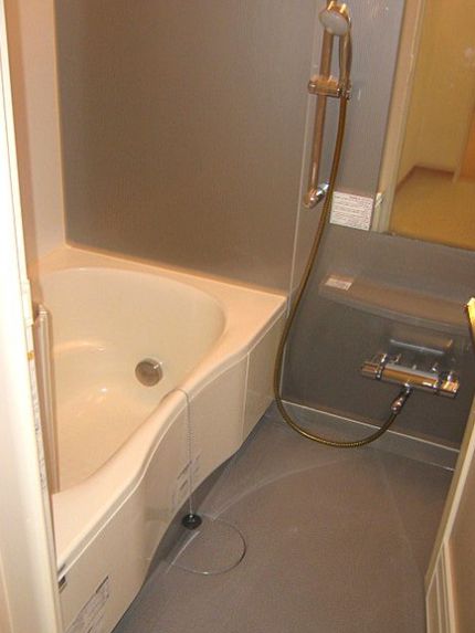 バス・シャワールーム