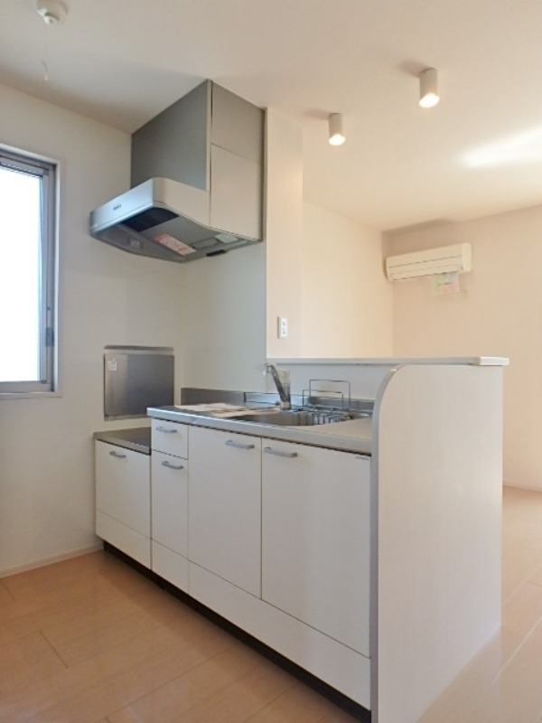 キッチン　図面と現状に相違がある場合には現状を優先