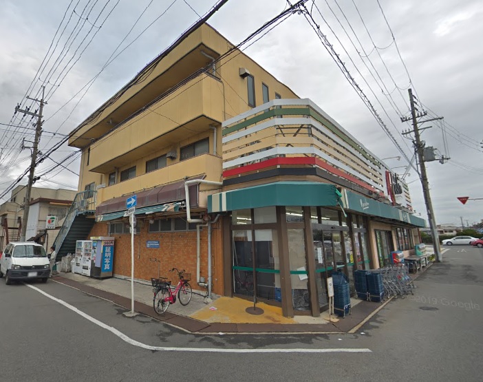 スーパー　まるしん浜寺店（スーパー）まで447m