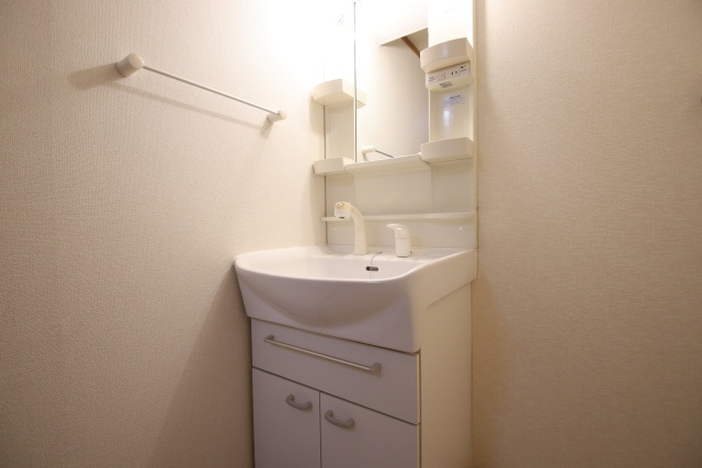 洗面設備　※別室の参考写真の為、現況優先です。