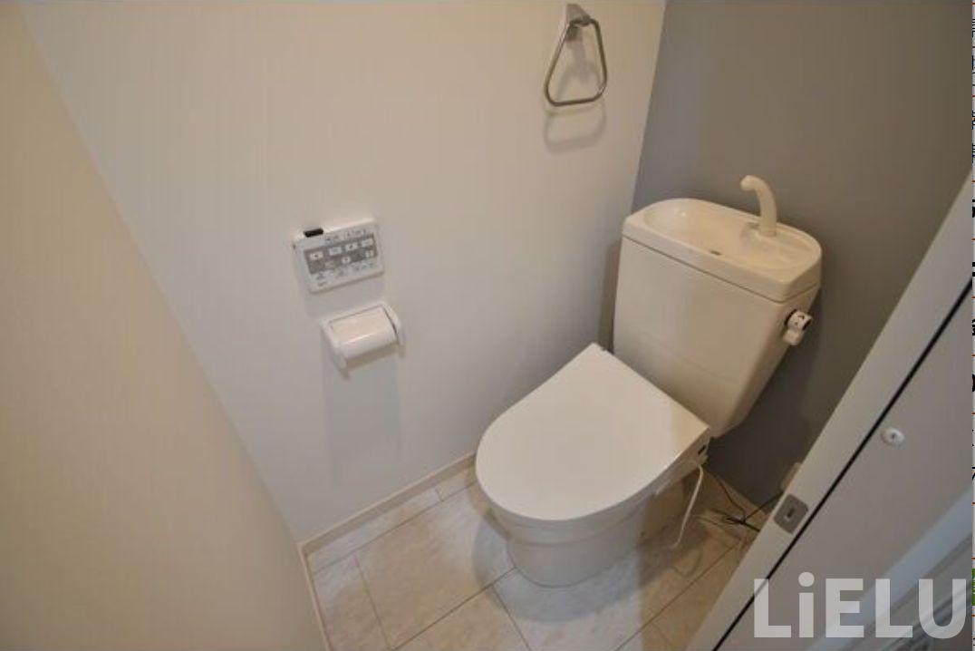 トイレ　同施工会社施工物件の参考写真になります※現況優先