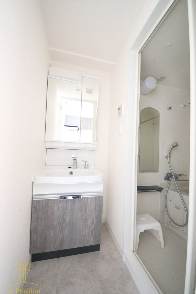 洗面設備　プレサンス大国町アドロッソ