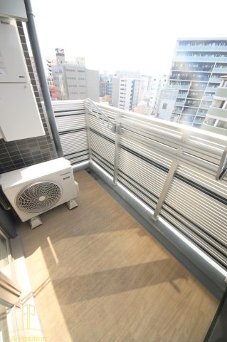 バルコニー　プレサンス大国町アドロッソ