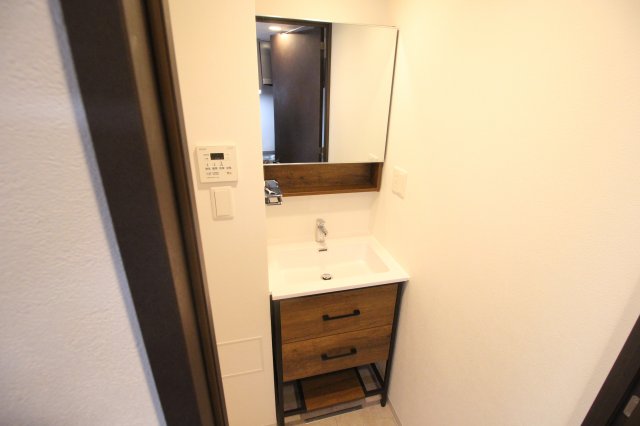 洗面設備　独立洗面台