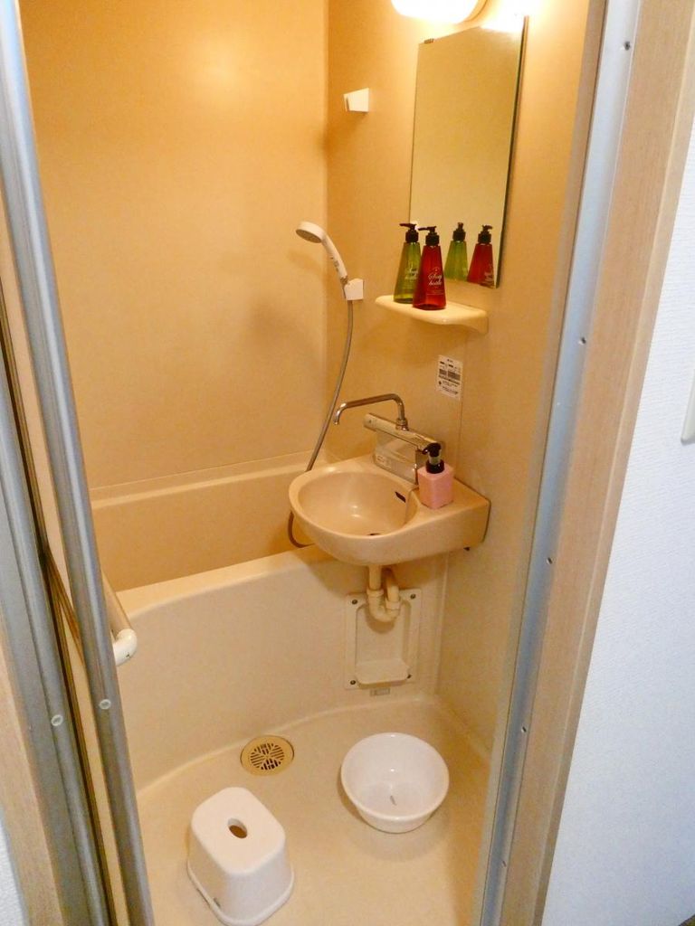 バス・シャワールーム