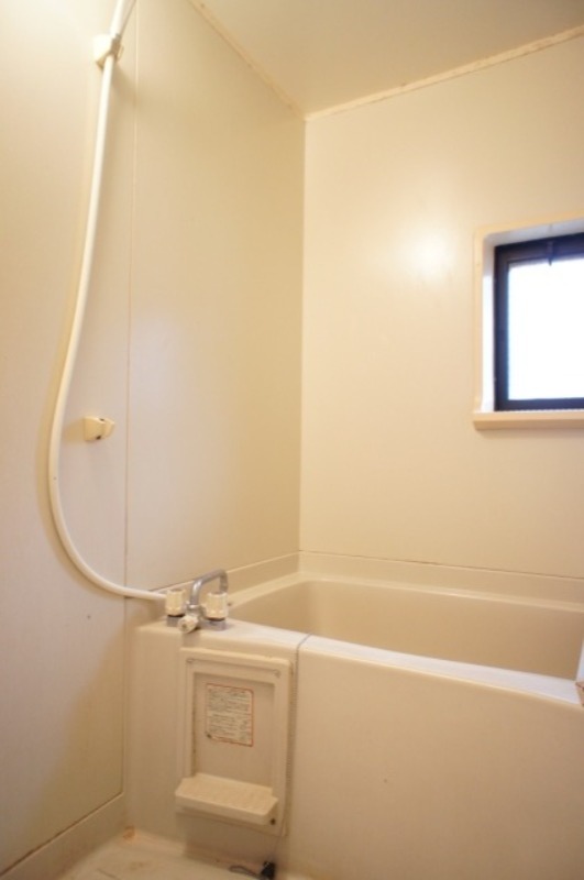 バス・シャワールーム　図面と現状に相違がある場合には現状を優先