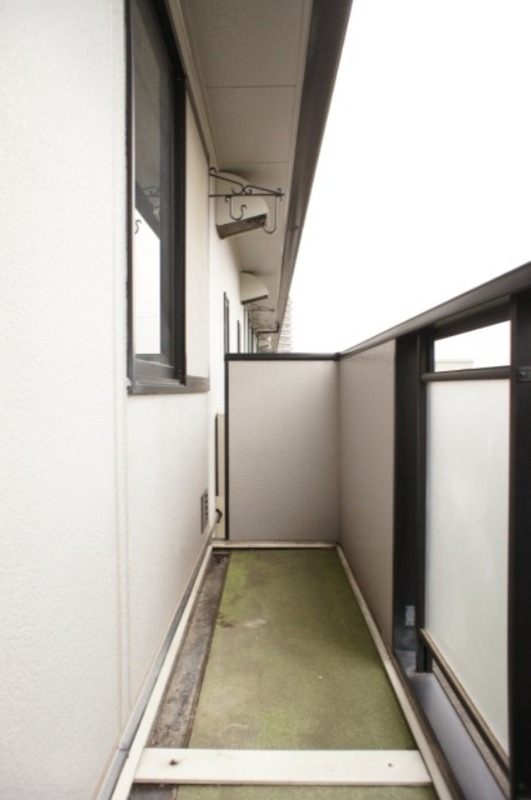 バルコニー　図面と現状に相違がある場合には現状を優先