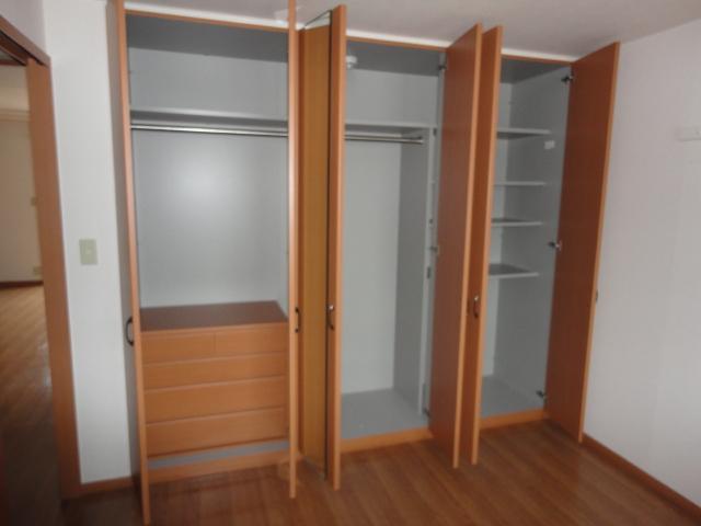 収納　たくさん収納できるクローゼットです。