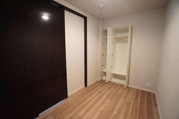 その他部屋・スペース　洋室約５．２帖