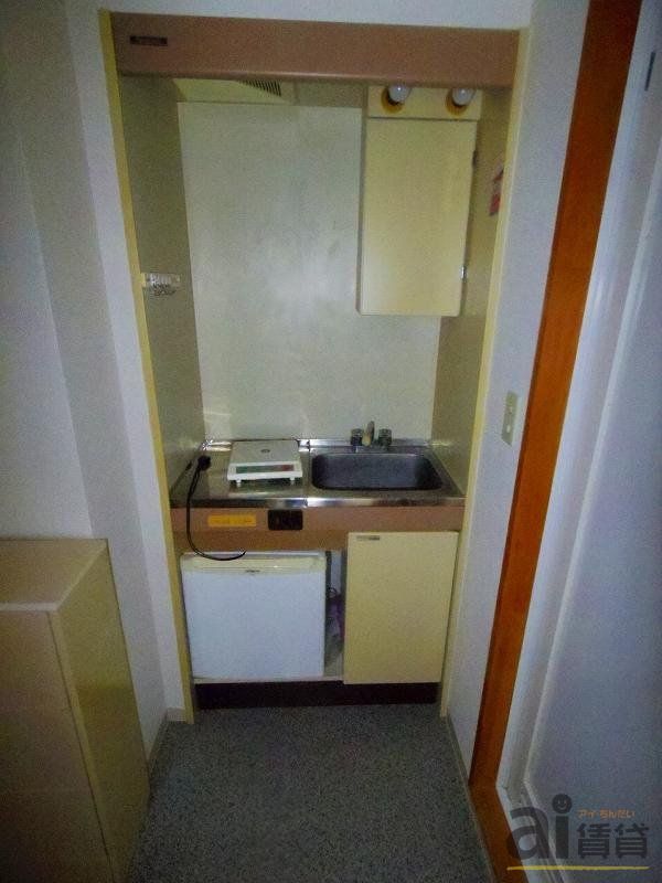 キッチン　※別号室写真です