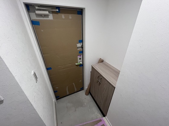 玄関　※別部屋の写真です