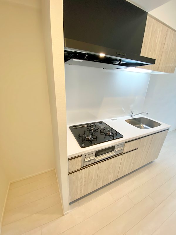 キッチン　3口ガスコンロ（グリル付）