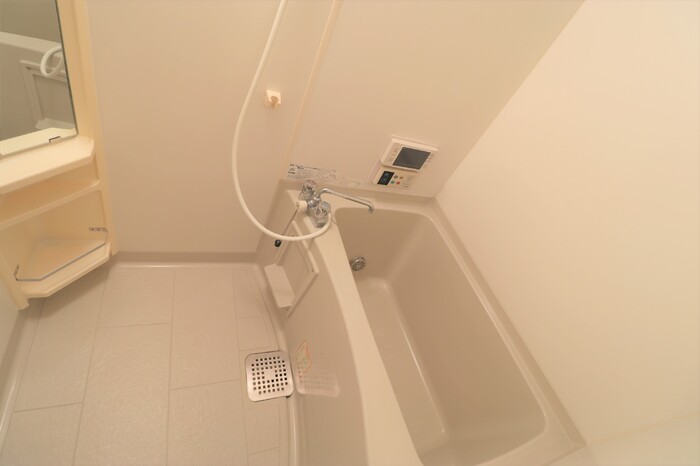 バス・シャワールーム　きれいなお風呂です