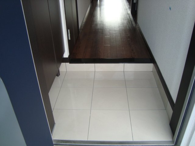 玄関　玄関